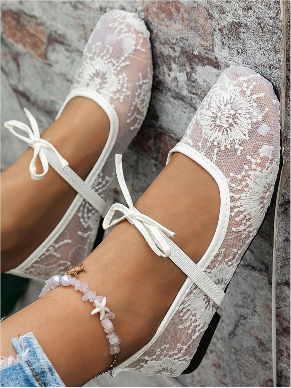 Women's Light White Closed Toe Floral Lace Mesh Comfortable Pull On Ballet Flats - Picture 2 of 5